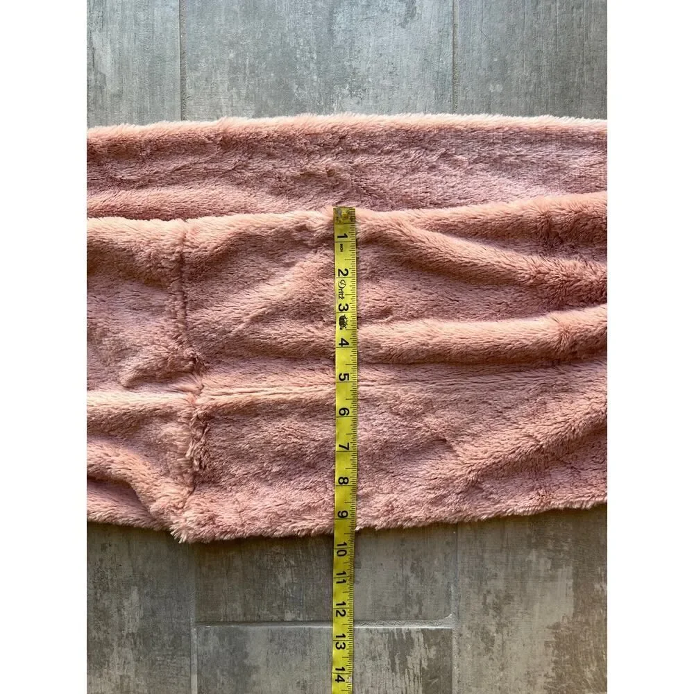 Los Angeles Boutique Faux Fur Cowl Infinity Scarf Dusty Pink Warm Cozy Fuzzy NEW